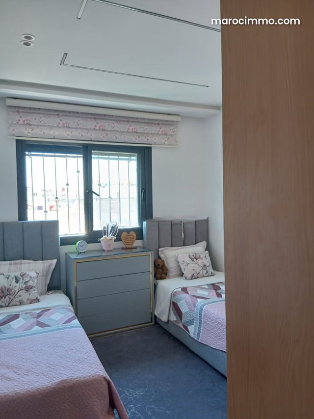 Appartement à vendre à Hay Hassani. 3 chambres agréables. Bien meublé — 5