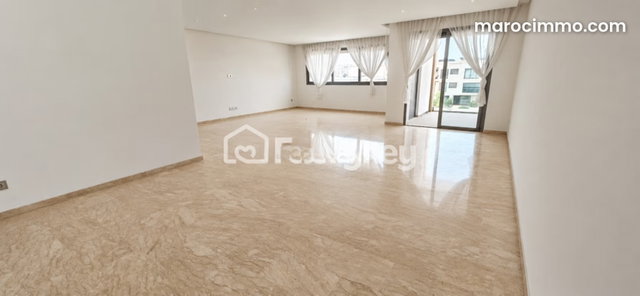 Appartement de 187 m² à Dar Bouazza — 3