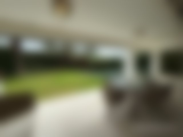 Villa 1400 m² avec piscine et jardin à Souissi, Rabat — 3