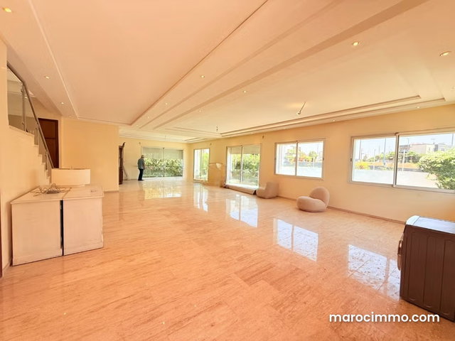 Villa neuve d'exception avec piscine à vendre — 5