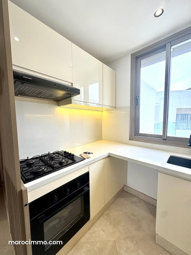 Studio a Vendre au Quartier Les Princesses Maarif — 3