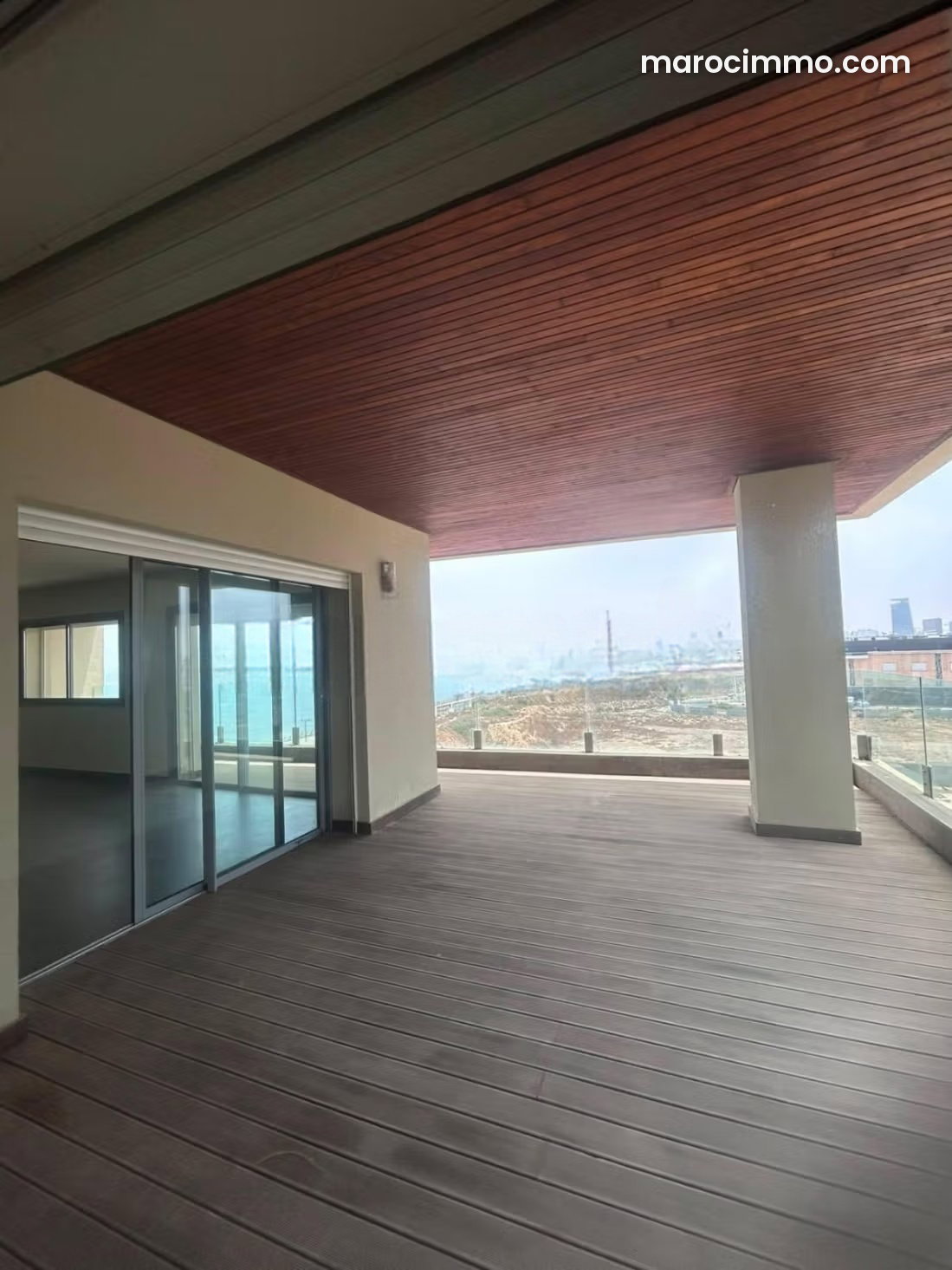 201 sqm Sea-View Apartment, Casablanca Marina — Casablanca