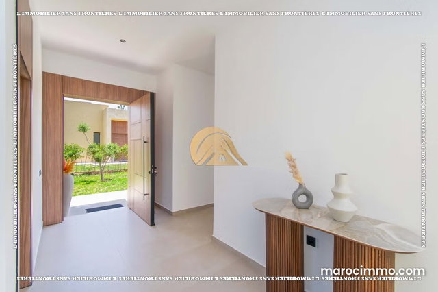 Furnished Villa for Sale with Private Garden and Pool on Amizmiz Road Km 17 — 2
