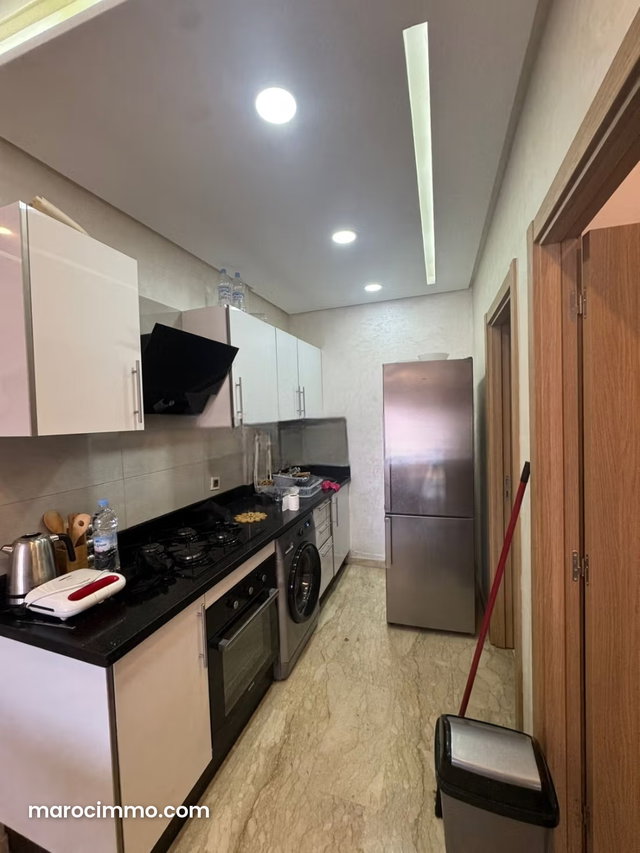 Studio Meublé Moderne à Louer – Maarif — 2