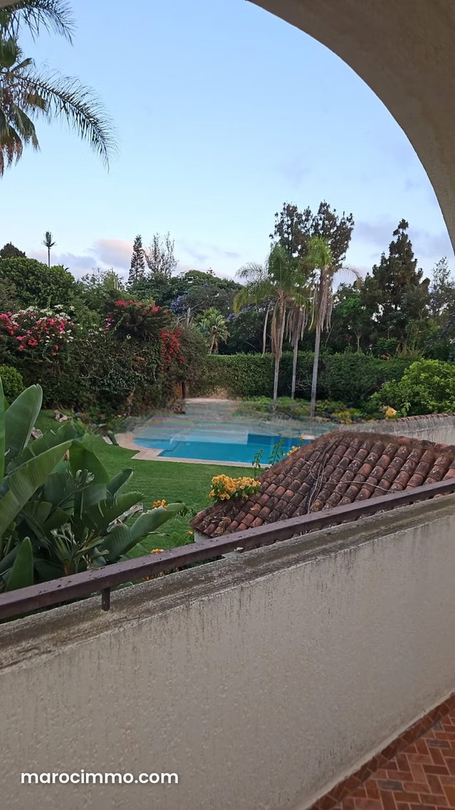 Villa de Charme avec Piscine à Souissi — 3