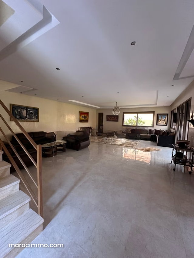 Villa 400 m² avec jardin et vue sur l’Atlas — 4