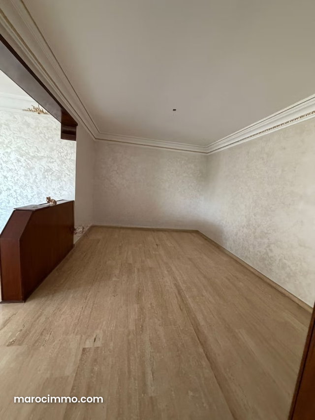 Appartement vide à louer – Californie / Taddart — 2