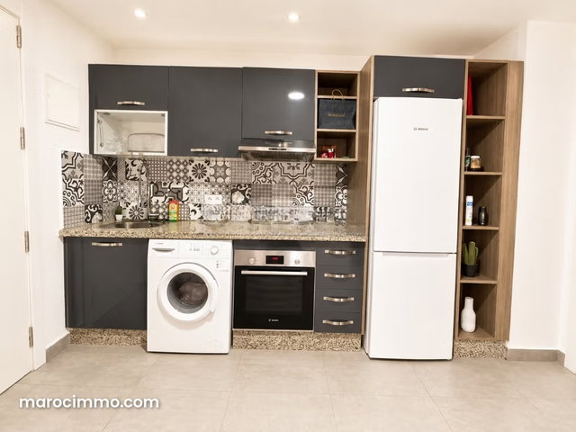 Studio moderne à louer à Racine — 2