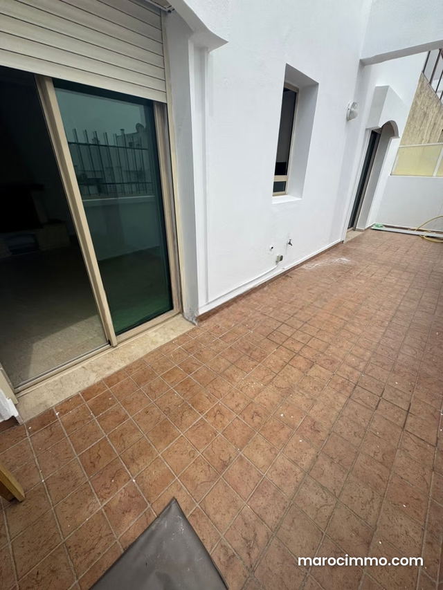Apartment for Rent or Sale in Racine — Casablanca