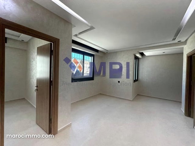 Appartement à Vendre à centre ville V. C. T. 2137 — 4