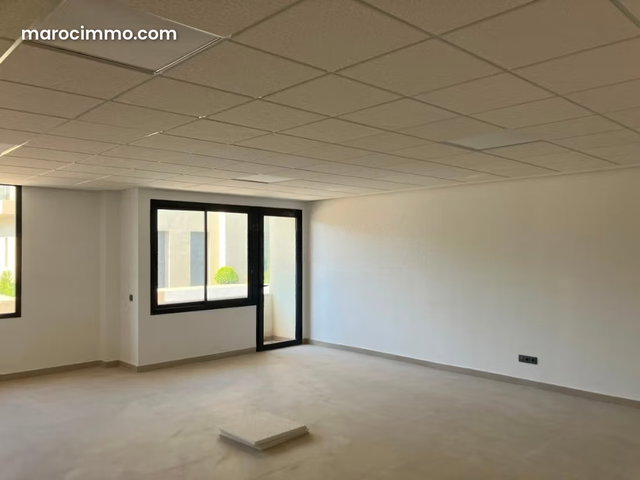 Excellent apartment for rent in Green City. 70 m² surface area — 4