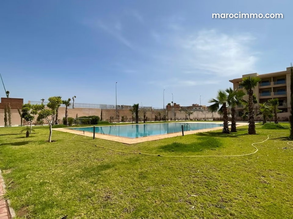 Agdal – Superbe Appartement Meublé & Rénové avec Vue Piscine