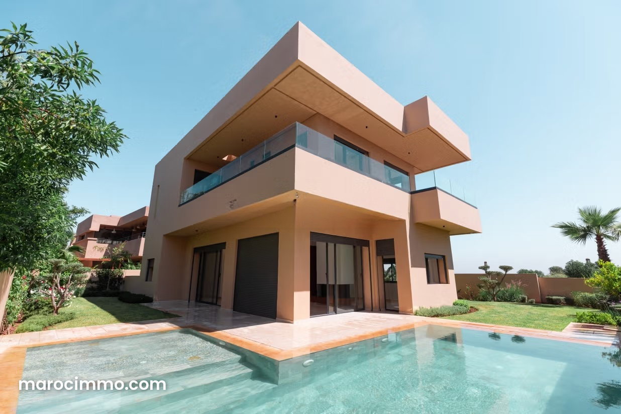 Brand-New 507 m² Villa, 6 Bedrooms, Swimming Pool, Route de Ouarzazate — Marrakesh