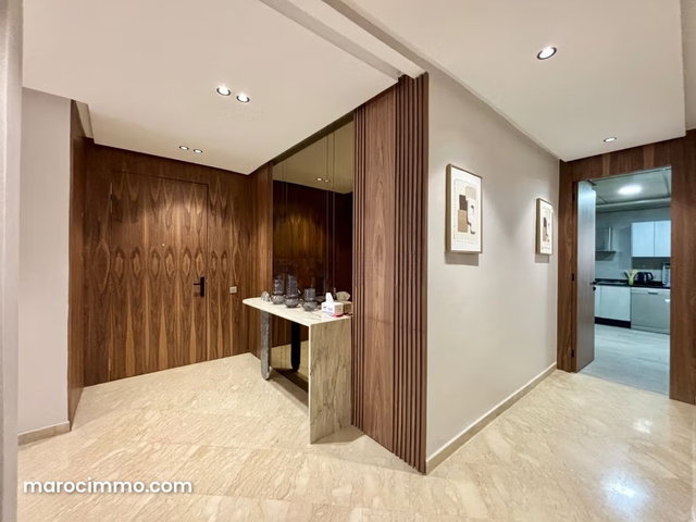 Magnifique appartement meublé À Vendre 160 m² — 3