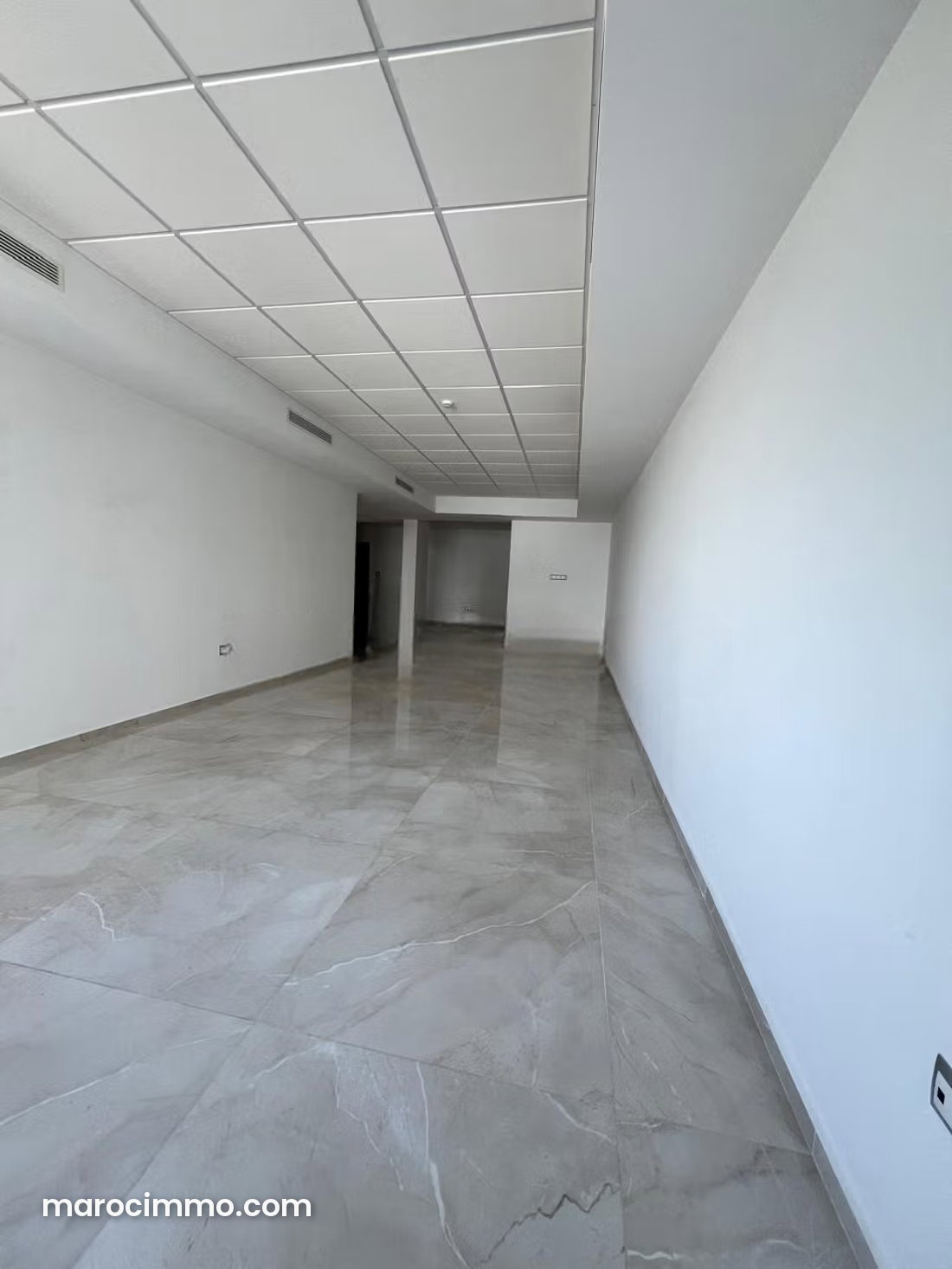 مكتب جاهز للكراء بقلب طنجة — طنجة