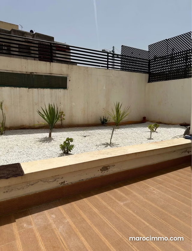 Vente d'un bel appartement à Palmier. Superficie 88 m². Avec garage et ascenseur — 2