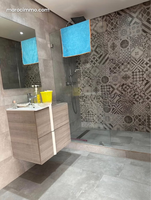 Vente d'un bel appartement à Palmier. Superficie 88 m². Avec garage et ascenseur — 3