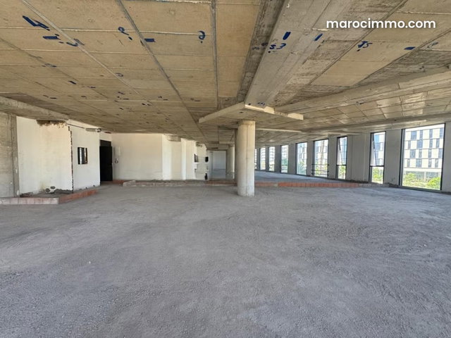 Bureau Neuf 1776 M² En Location Sur CFC — 5