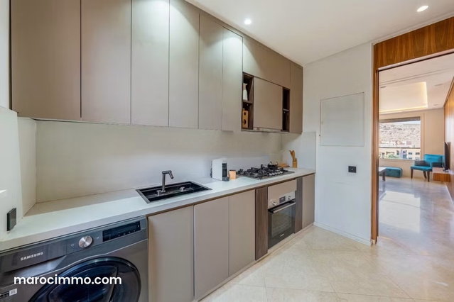 Louez cet appartement à Camp Al Ghoul. 2 chambres agréables. Bien meublé, sous location possible — 4