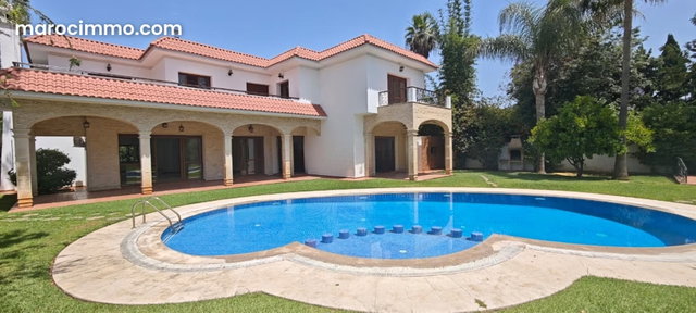 Villa a louer a souissi a rabat — 2