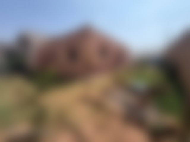 بيت بحديقة للبيع بطريق ورزازات مراكش — 3