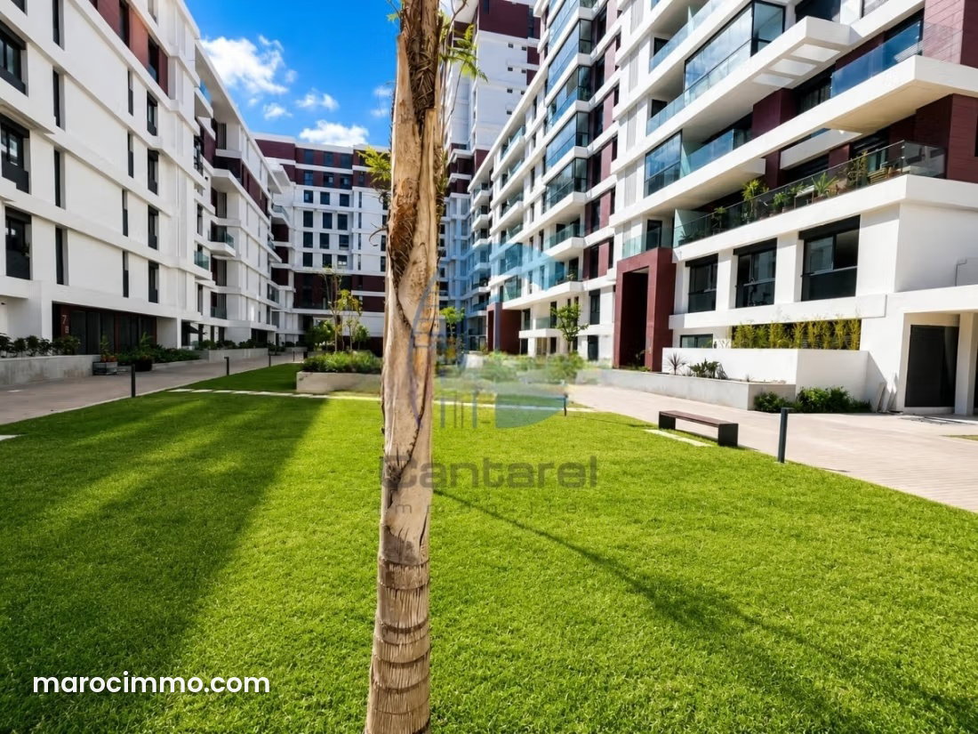Brand-New Apartment with Terrace, Casablanca Finance City — Casablanca