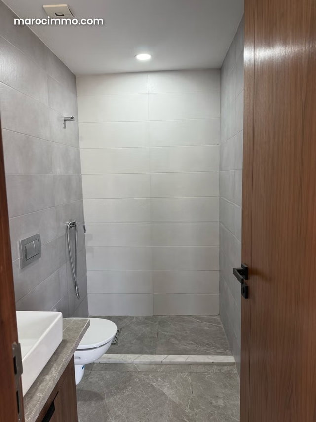 Apt 92 m² neuf 2 chambres Next House CFC — 4