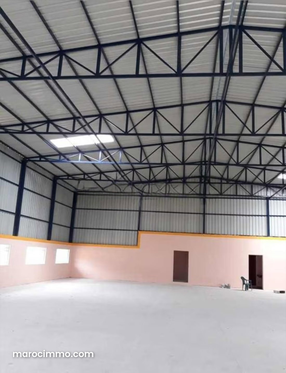 4,000 m² Commercial Premises for Rent in Lissasfa, Casablanca — Casablanca
