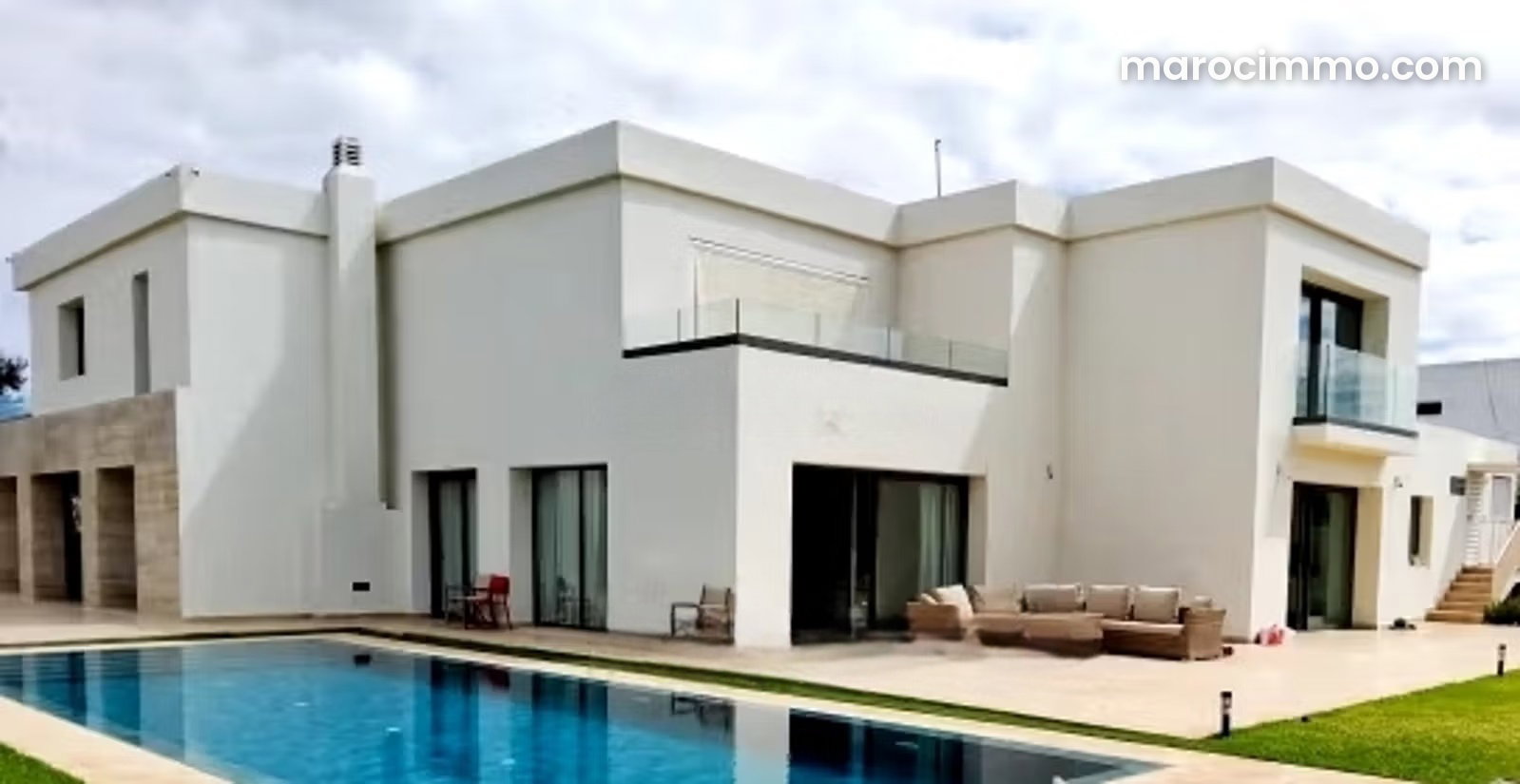 Villa de luxe 2000 m² avec piscine et jardin à Souissi, Rabat — Rabat