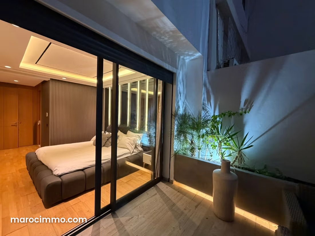 Furnished 200 m² Apartment with Terrace, Anfa, Casablanca — Casablanca