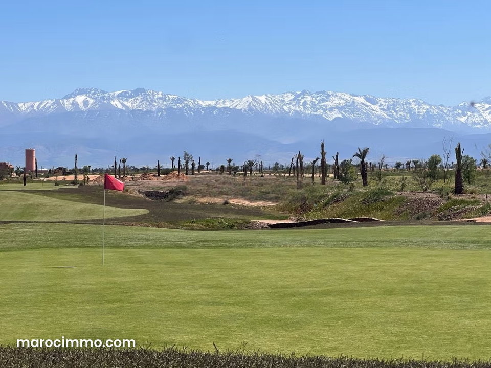 Terrain d’exception en 1ère Ligne du Golf d’Akenza
