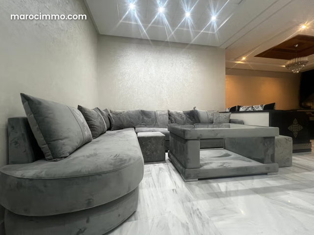 Vend appartement en Centre. Surface de 124 m². Bien meublé — 3