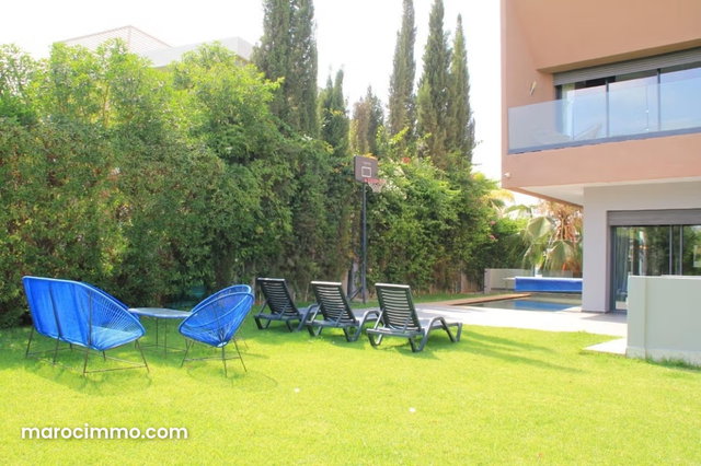 Villa luxueuse à louer sur la route de Tahnawt. 6 chambres confortables. Meublé — 3