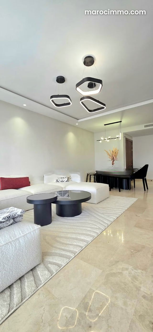 À vendre bel appartement à Darbouazza — دار بوعزة