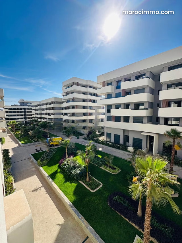 Studio vide a louer avec terrasse Californie — 2