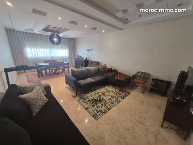 Appartement à vendre à place mozart — Tanger