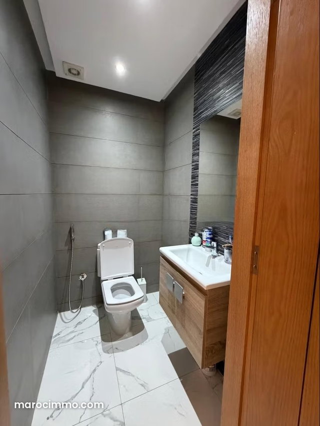 Appartement à vendre à Marjane. 3 chambres. Dressing. — 4
