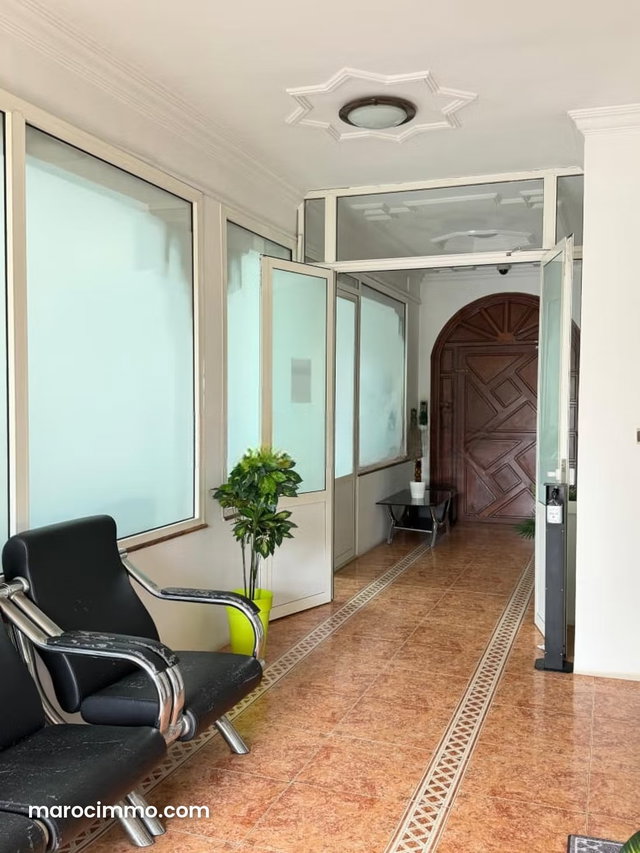 Villa a usage bureau pour location vide — 5