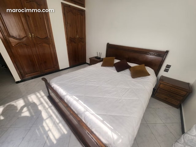 Villa de luxe à vendre à Dar Bouazza. Surface totale 230 m². Bien meublé — 5