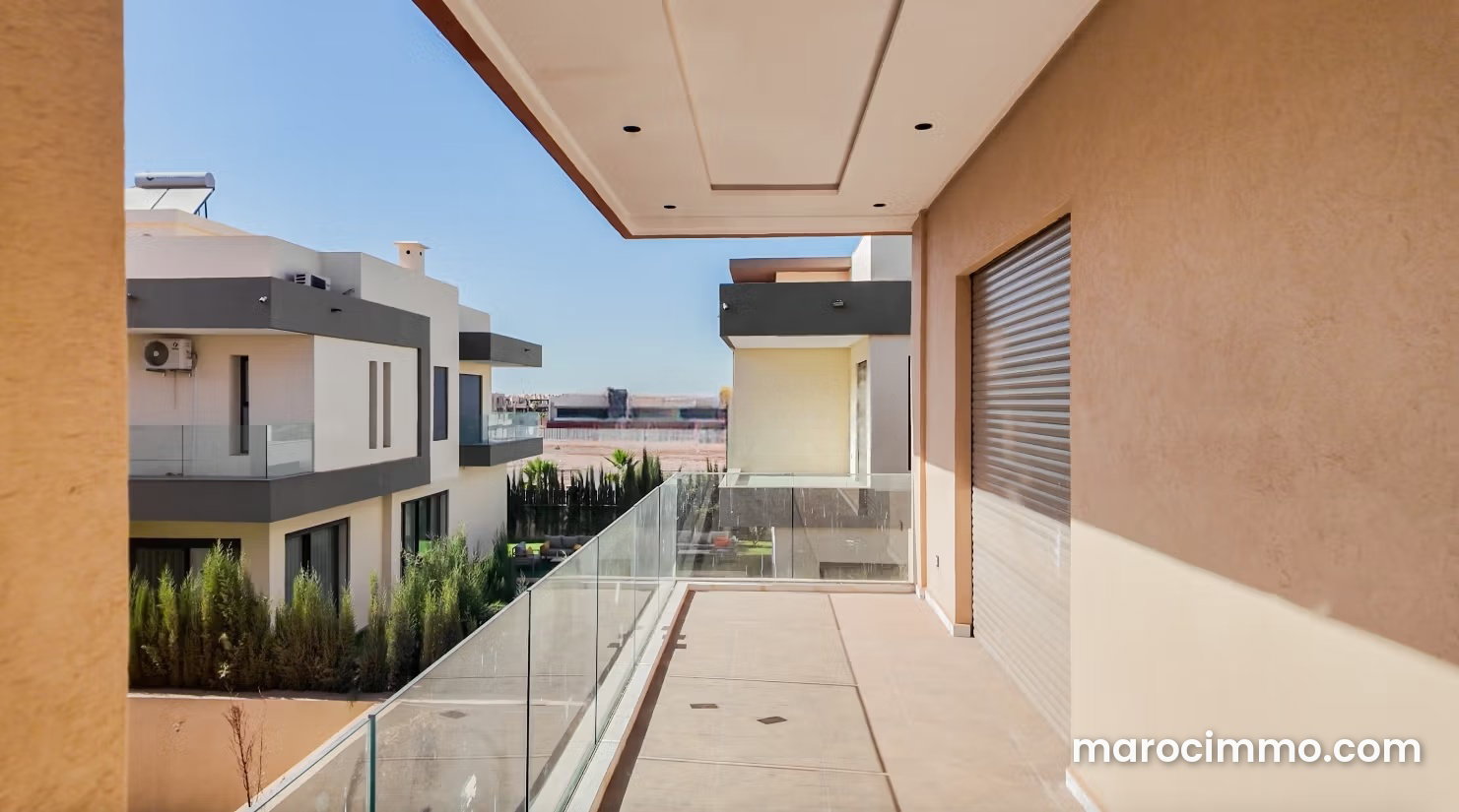 300 sqm Contemporary Villa with Pool and Garden, Agdal, Marrakech — Marrakesh