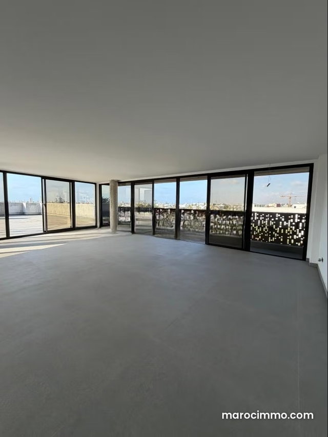 Offices for Rent at Oasis 312 sqm — 4