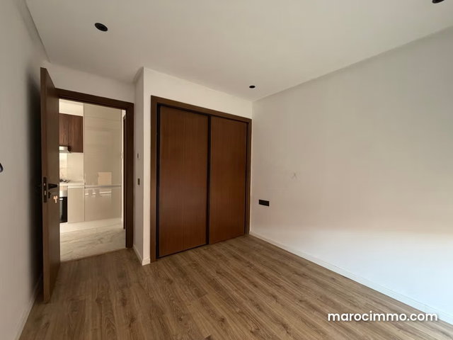 Appartement à louer à Guéliz. Surface 40 m². Gardien et climatisation — 4