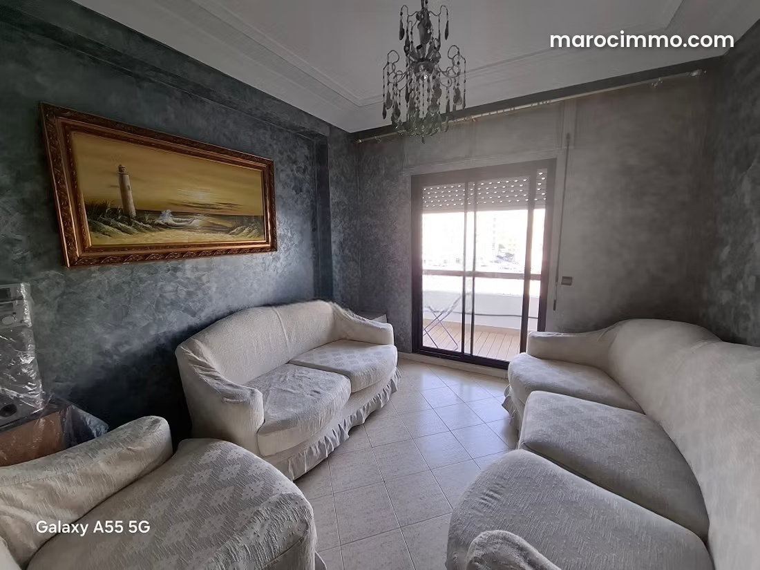 شقة مشرقة بتشطيب راقٍ للبيع بحي الإداري بطنجة — طنجة