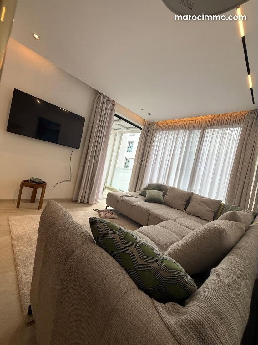 Furnished Apartment with Terrace for Rent in Oasis, Casablanca — Casablanca