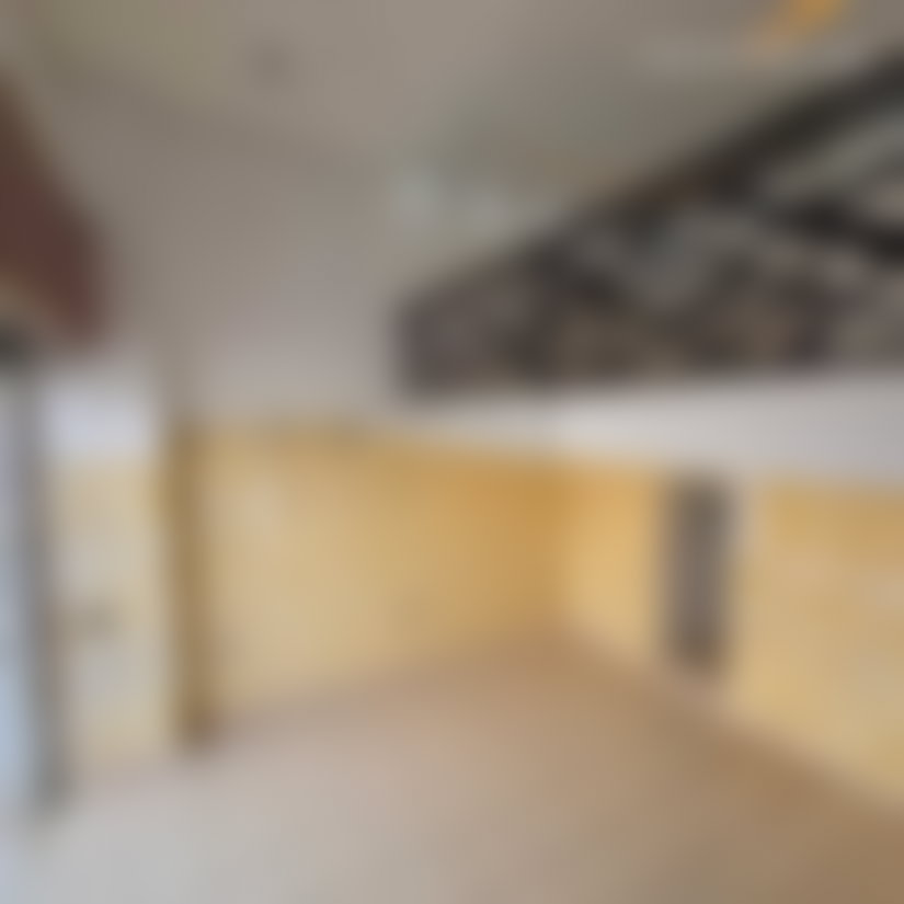 Local commercial 42 m² à vendre à Dar Bouazza