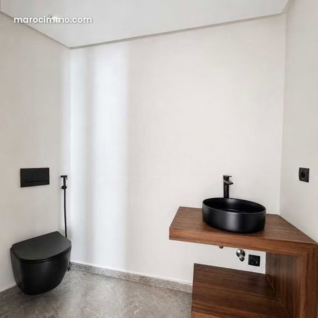 Bureau à Louer de 44.0 m² à Casablanca, Gauthier — 2