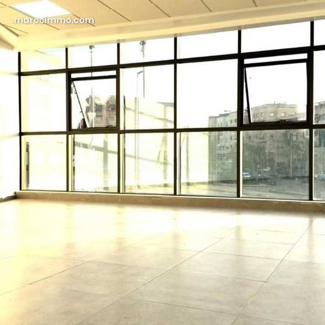 Bureau à Louer de 45.0 m² à Soualem, Riyad Sahel — 3