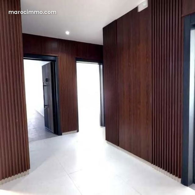 Bureau à Louer de 45.0 m² à Soualem, Riyad Sahel — Had Soualem