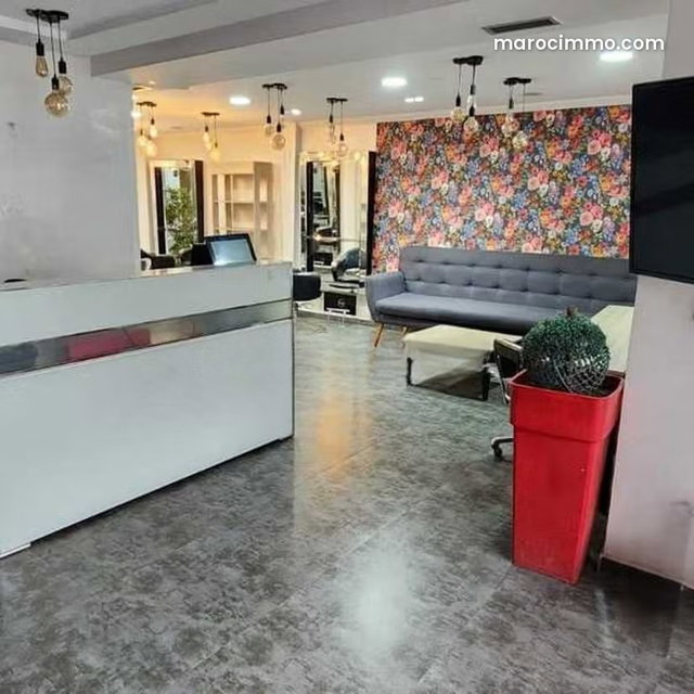 Local commercial à Louer de 108.0 m² à Casablanca, Belvedere Roches Noires — 5