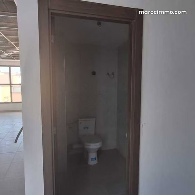 Bureau à Louer de 62.0 m² à Casablanca, Ain Sebaa — 3